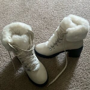 Espirt Ember Faux-Fur Lace-Up boots